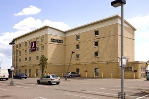 The Bedrooms at Premier Inn Dover Central (Ferry Terminal)