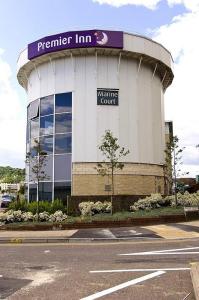 The Bedrooms at Premier Inn Dover Central (Ferry Terminal)