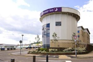 The Bedrooms at Premier Inn Dover Central (Ferry Terminal)