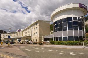 The Bedrooms at Premier Inn Dover Central (Ferry Terminal)