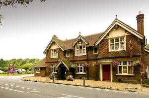 The Bedrooms at Premier Inn Crawley (Pound Hill)