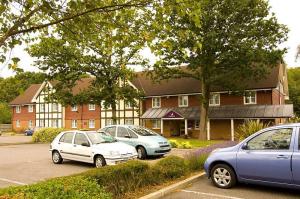 The Bedrooms at Premier Inn Crawley (Pound Hill)