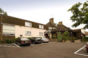 The Bedrooms at Premier Inn Crawley South (Goffs Park)