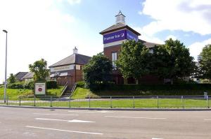 The Bedrooms at Premier Inn Gillingham, Kent