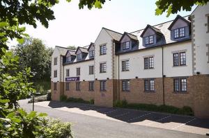 The Bedrooms at Premier Inn Glasgow (Bearsden)