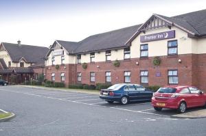 The Bedrooms at Premier Inn Glasgow (Bellshill)