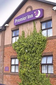The Bedrooms at Premier Inn Dundee (Monifieth)