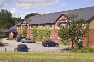 The Bedrooms at Premier Inn Dundee (Monifieth)