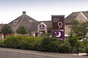 The Bedrooms at Premier Inn Dundee Centre