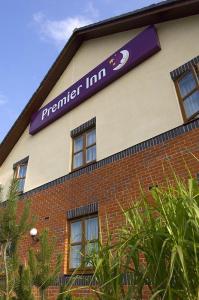 The Bedrooms at Premier Inn Evesham