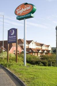 The Bedrooms at Premier Inn Newcastle (Metro Centre)