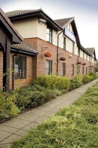 The Bedrooms at Premier Inn Grimsby