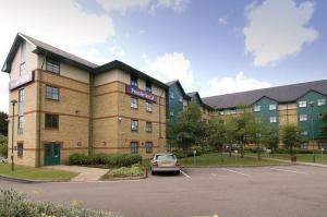 The Bedrooms at Premier Inn Luton Airport