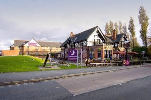 The Bedrooms at Premier Inn Warrington North East