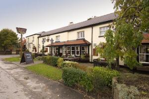 The Bedrooms at Premier Inn Knutsford (Mere)