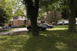 The Bedrooms at Premier Inn Kings Langley