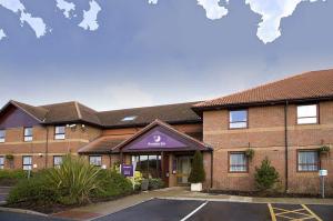 The Bedrooms at Premier Inn Kings Lynn