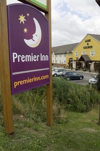 The Bedrooms at Premier Inn Goole