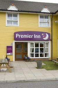 The Bedrooms at Premier Inn Goole