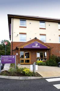 The Bedrooms at Premier Inn Grantham