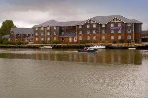 The Bedrooms at Premier Inn Isle Of Wight (Newport)