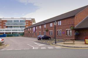 The Bedrooms at Premier Inn Liverpool (Aintree)