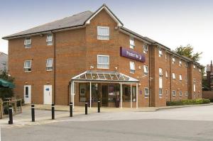 The Bedrooms at Premier Inn Leeds East