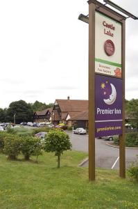 The Bedrooms at Premier Inn Maidstone (Leybourne)