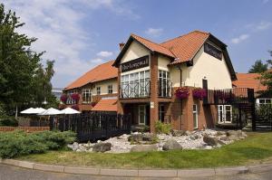 The Bedrooms at Premier Inn Oxford