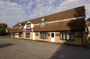 The Bedrooms at Premier Inn Nottingham North West (Hucknall)