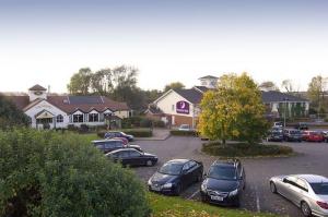 The Bedrooms at Premier Inn Rugby North (Newbold)