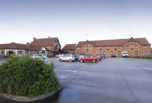 The Bedrooms at Premier Inn Manchester (Denton)