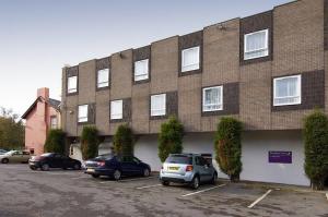 The Bedrooms at Premier Inn Manchester Altrincham