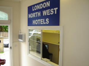 The Bedrooms at North West Hotel