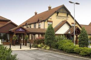 The Bedrooms at Premier Inn Newcastle Cramlington