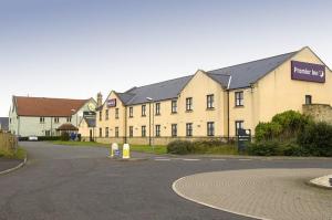 The Bedrooms at Premier Inn Newcastle (Holystone)