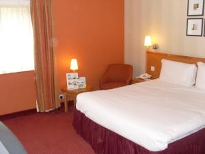 The Bedrooms at Days Inn Stevenage North