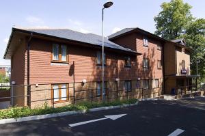 The Bedrooms at Premier Inn Portsmouth (Horndean)