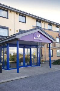 The Bedrooms at Premier Inn Preston South (Craven Drive)