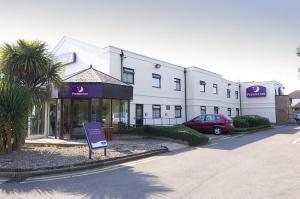 The Bedrooms at Premier Inn Gloucester (Longford)