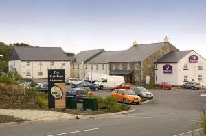 The Bedrooms at Premier Inn St. Austell