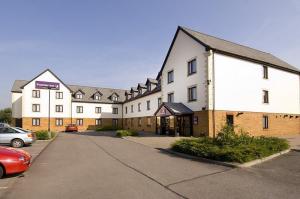 The Bedrooms at Premier Inn Gloucester (Barnwood)