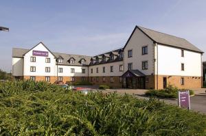 The Bedrooms at Premier Inn Gloucester (Barnwood)