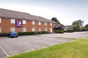 The Bedrooms at Premier Inn Swindon North