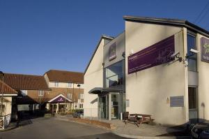 The Bedrooms at Premier Inn Swindon West