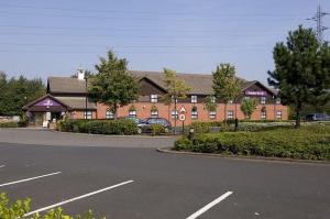 The Bedrooms at Premier Inn Walsall (M6, J10)