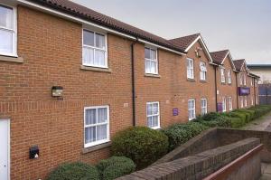 The Bedrooms at Premier Inn Warrington (A49, M62 J9)