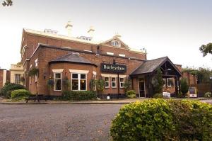 Premier Inn Wirral (Childer Thornton)