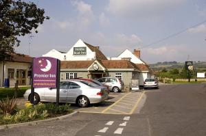 The Bedrooms at Premier Inn Weston-Super-Mare (Lympsham)