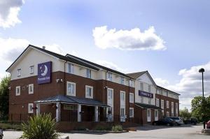 The Bedrooms at Premier Inn Basildon (Festival Park)